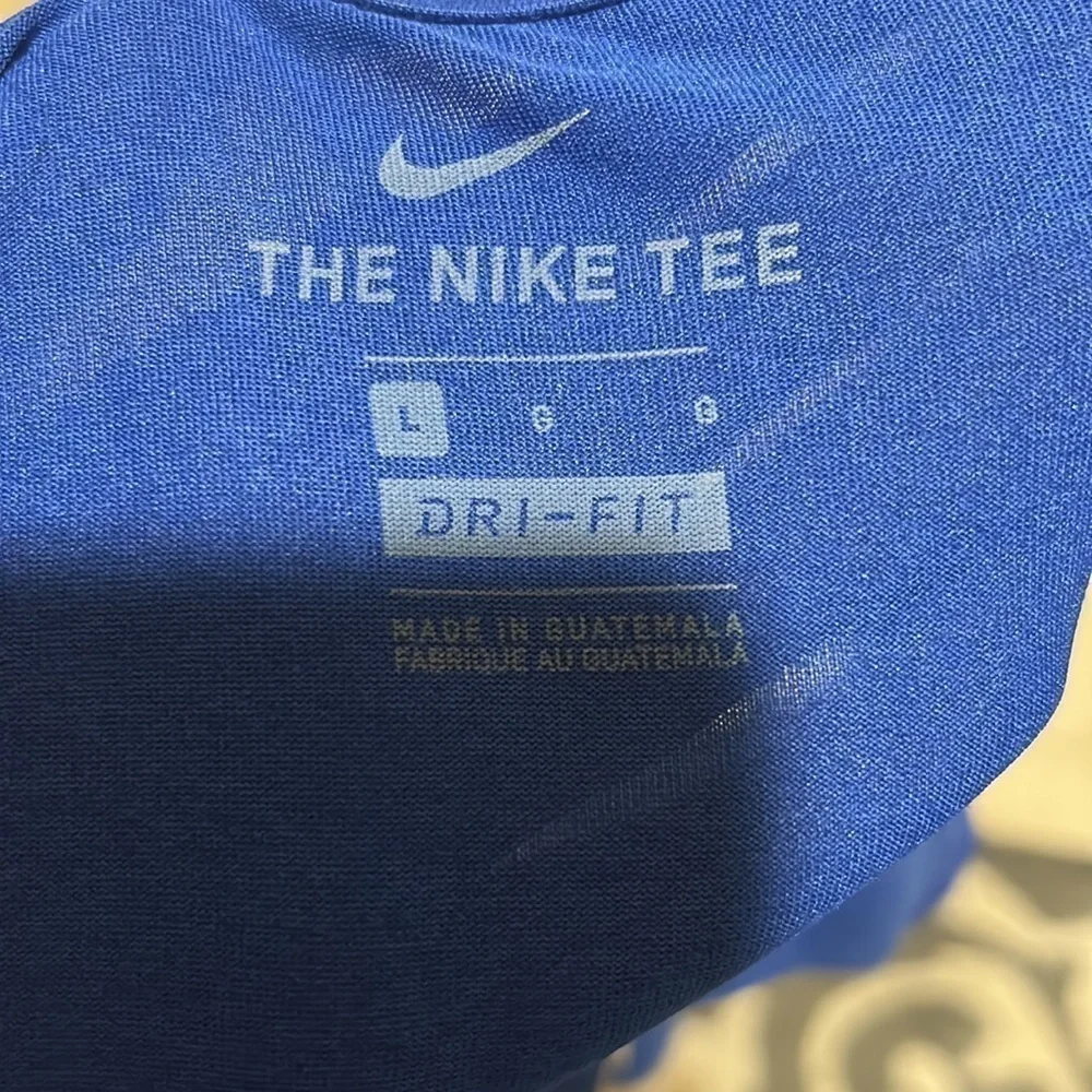 Nike Graphic Tee NWT dri fit WORLD SERIES 2020